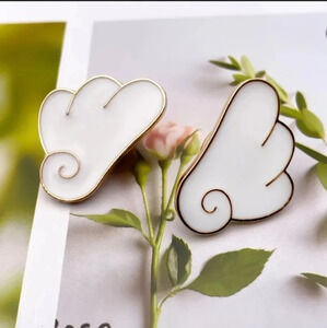 Angelic Wings Pin Set🪽